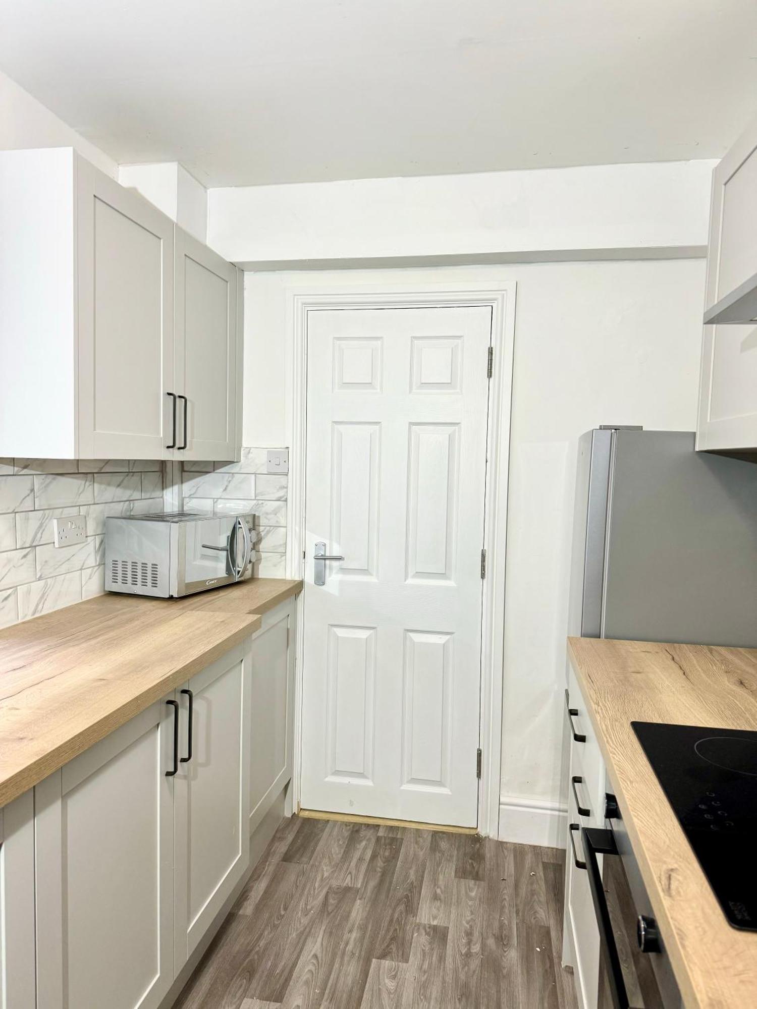 Hébergement de vacances New Unique 4 Bed Families Contractors 靠近唐人街 *